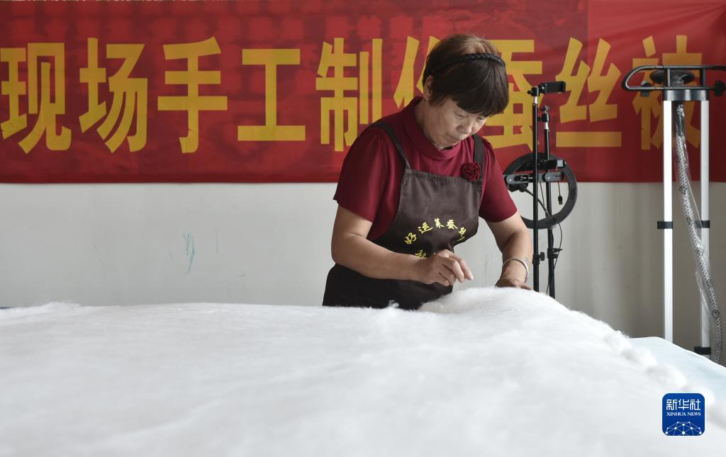 大红鹰欢迎您111